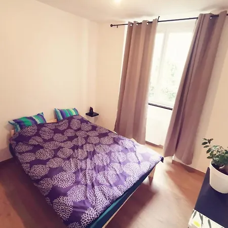 Pres De La Gare Rer C-spacieux 4 Pieces Appartement Étampes